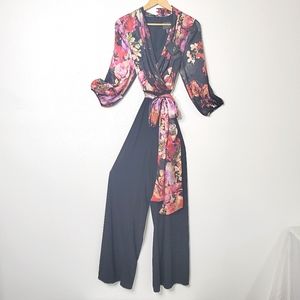 Adrianna Papell Black Floral Jumpsuit Size 4 NWT
